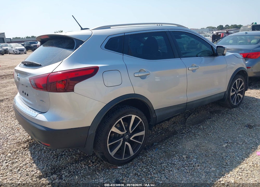 2018 NISSAN ROGUE SPORT VIN: JN1BJ1CP6JW100657