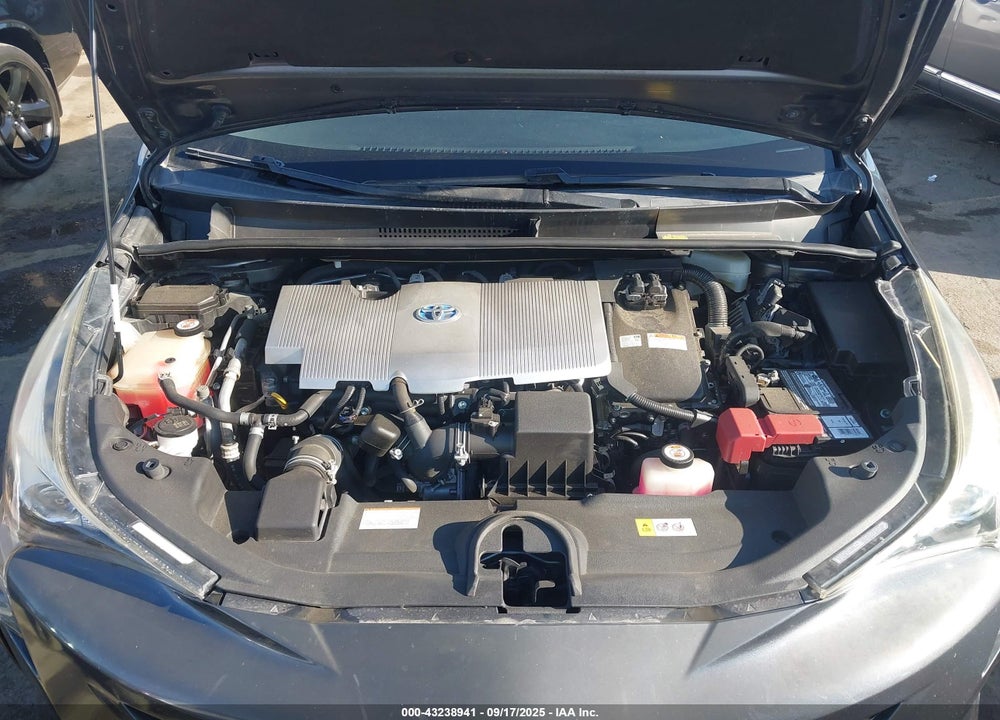 2017 TOYOTA PRIUS VIN: JTDKBRFU1H3036095
