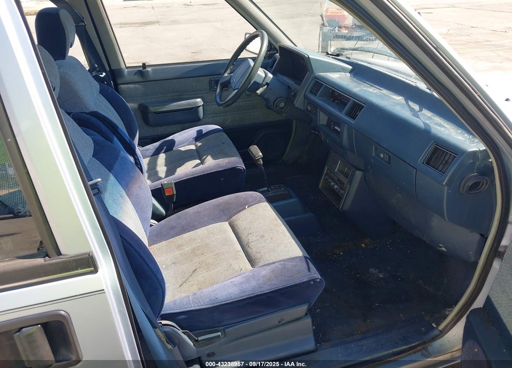 1986 NISSAN STANZA VIN: JN1HM05S8GX039165