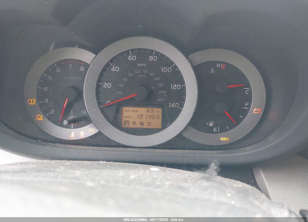 2008 TOYOTA RAV4 VIN: JTMBD33V186081637