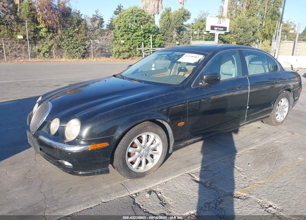 2001 JAGUAR S-TYPE 4.0L V8 VIN: SAJDA01P81GM02644