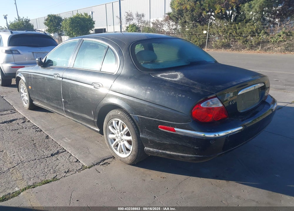 2001 JAGUAR S-TYPE 4.0L V8 VIN: SAJDA01P81GM02644