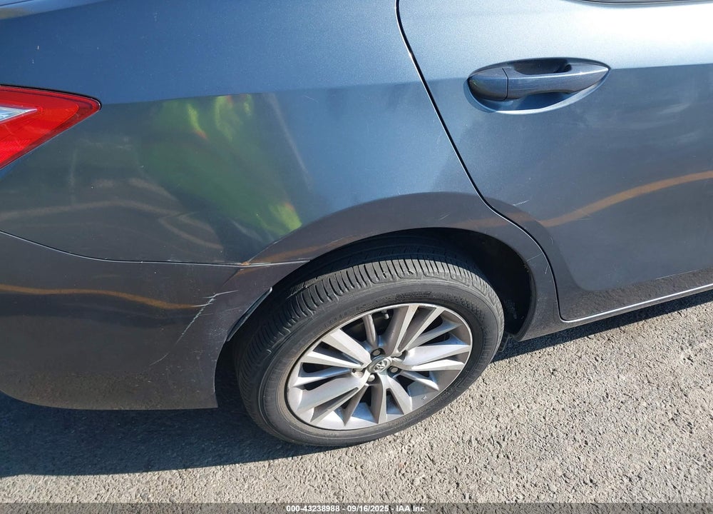 2015 TOYOTA COROLLA VIN: 5YFBURHE1FP185014