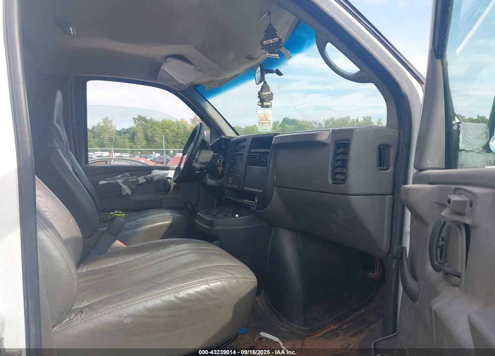 2007 GMC SAVANA WORK VAN VIN: 1GTGG29V271104885