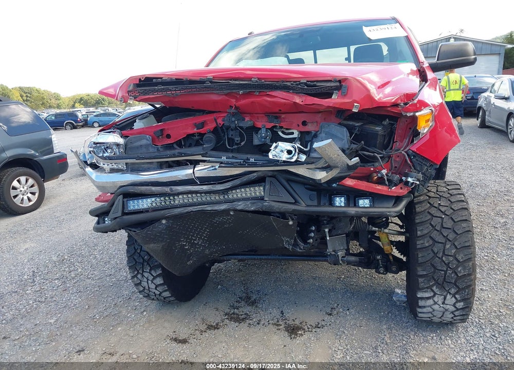 2016 TOYOTA TUNDRA SR5 5.7L V8 VIN: 5TFUW5F11GX564125