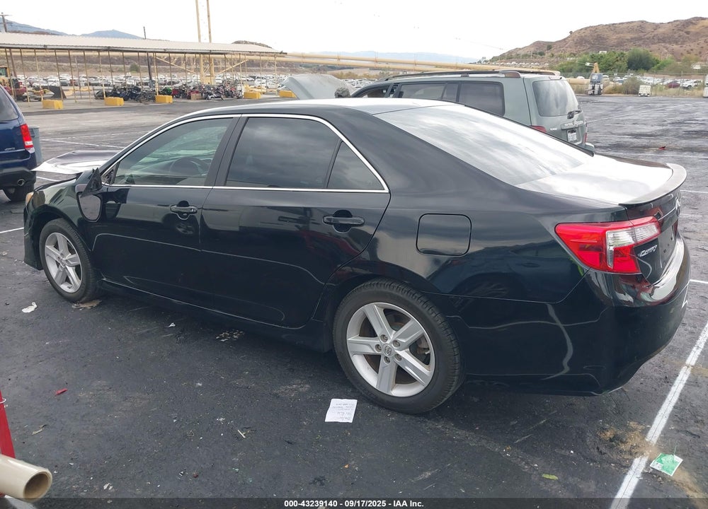 2014 TOYOTA CAMRY SE VIN: 4T1BF1FK0EU468019