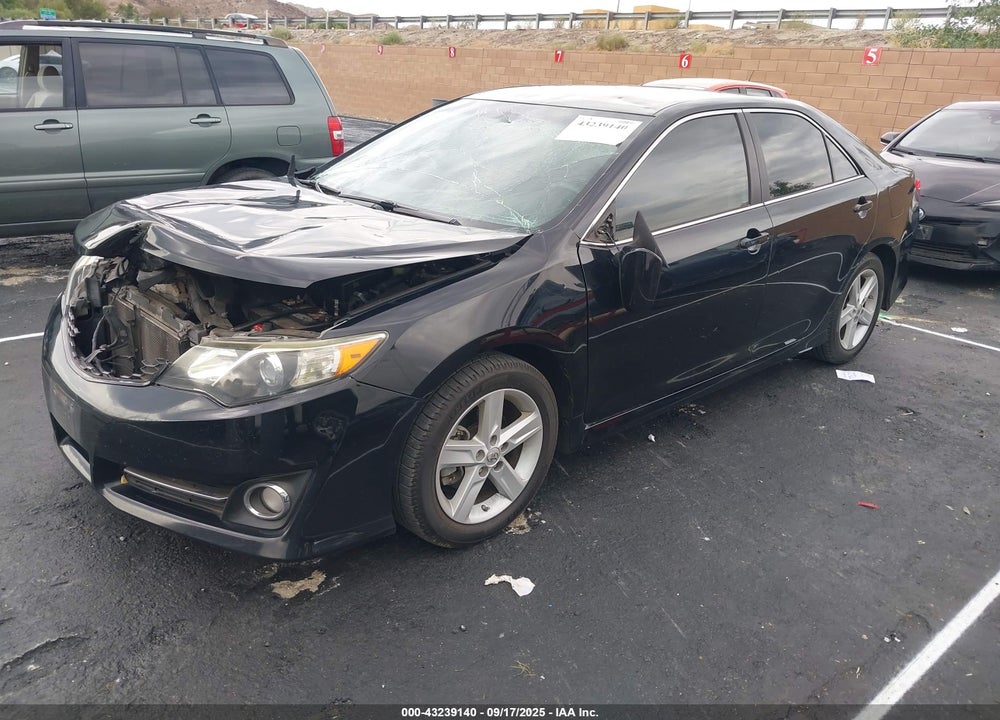 2014 TOYOTA CAMRY SE VIN: 4T1BF1FK0EU468019