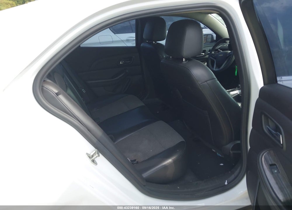 2015 CHEVROLET MALIBU VIN: 1G11C5SL3FU120921