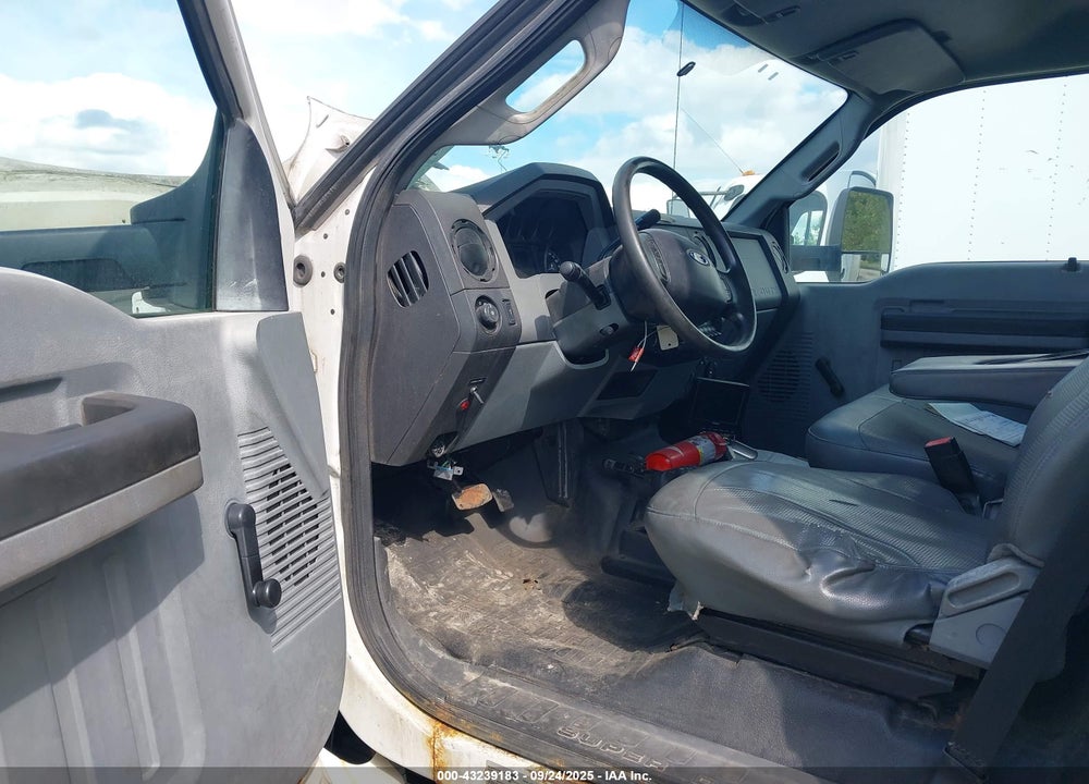 2013 FORD F-650 GAS XL/XLT VIN: 3FRNF6HD1DV037623