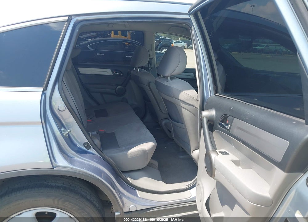 2011 HONDA CR-V SE VIN: 5J6RE3H40BL044187