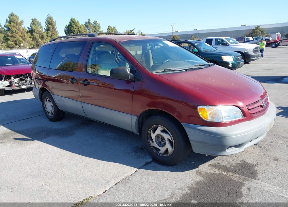 2001 TOYOTA SIENNA LE VIN: 4T3ZF13C61U354345