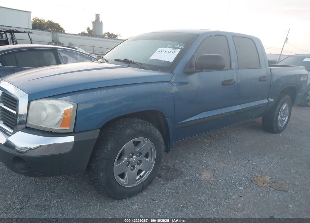 2005 DODGE DAKOTA SLT VIN: 1D7HW48N05S339156