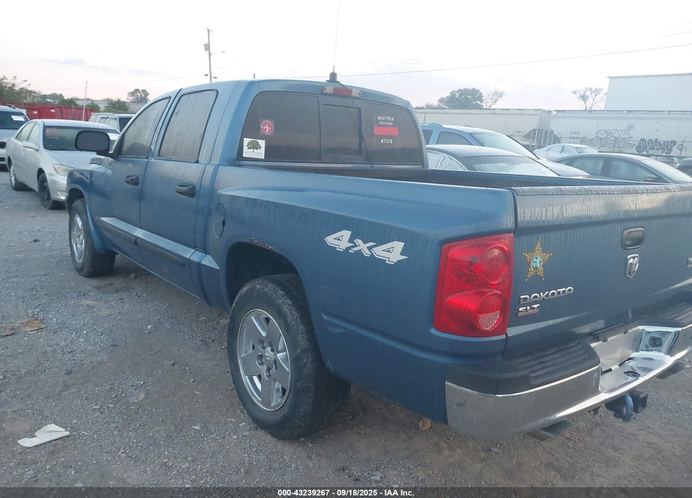 2005 DODGE DAKOTA SLT VIN: 1D7HW48N05S339156