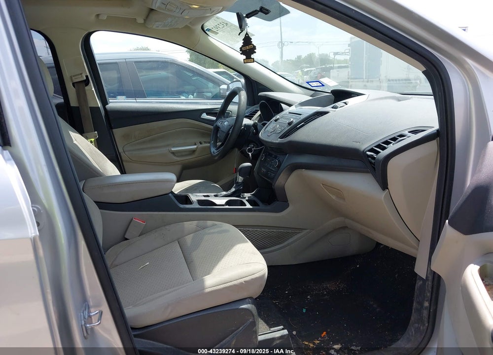 2017 FORD ESCAPE VIN: 1FMCU0G93HUD66976