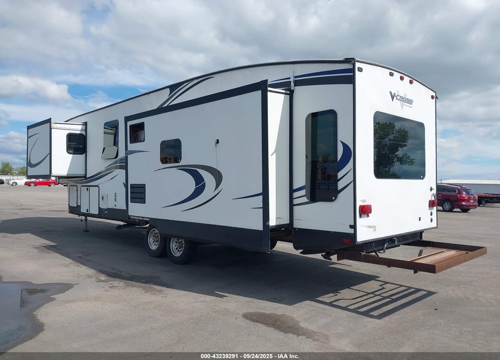 2013 FOREST RIVER V CROSS 325VRL VIN: 4X4FVCJ22DU101658