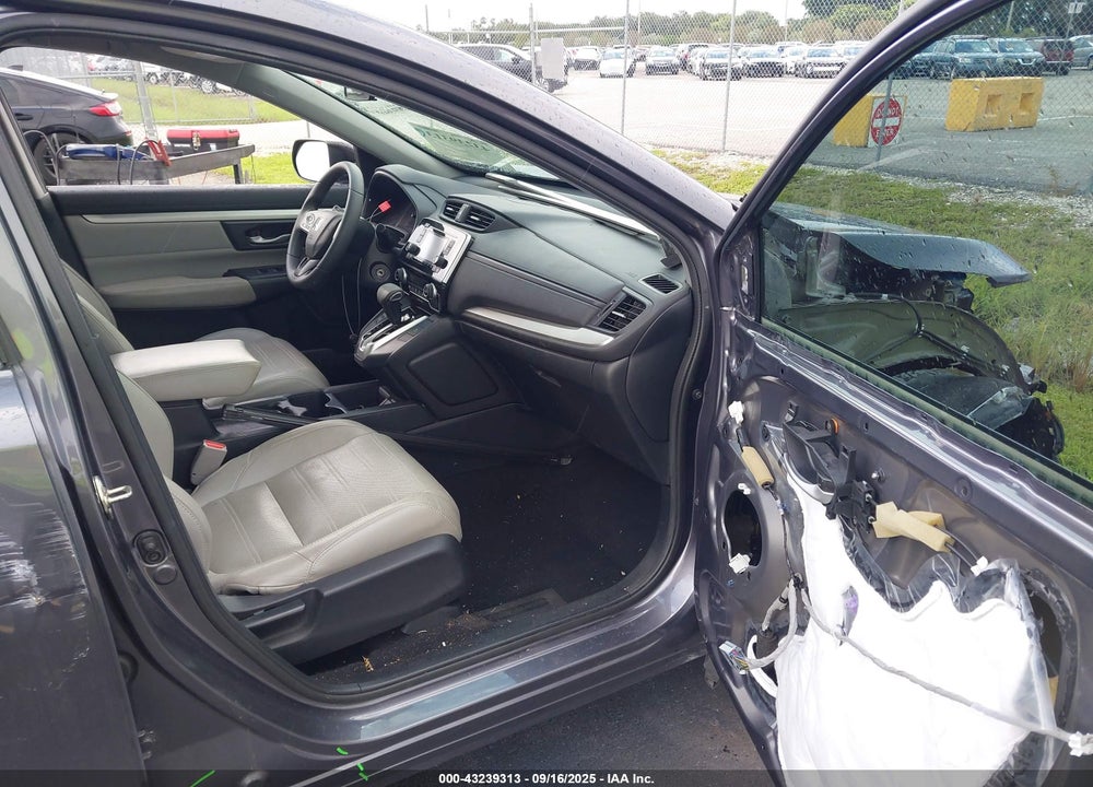2017 HONDA CR-V LX VIN: 5J6RW5H35HL003742