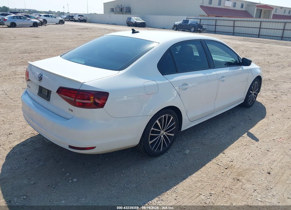 2016 VOLKSWAGEN JETTA VIN: 3VWD17AJ5GM394887