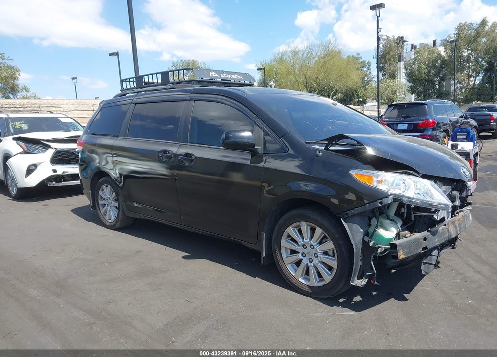 2012 TOYOTA SIENNA XLE 7 PASSENGER VIN: 5TDDK3DC3CS033996