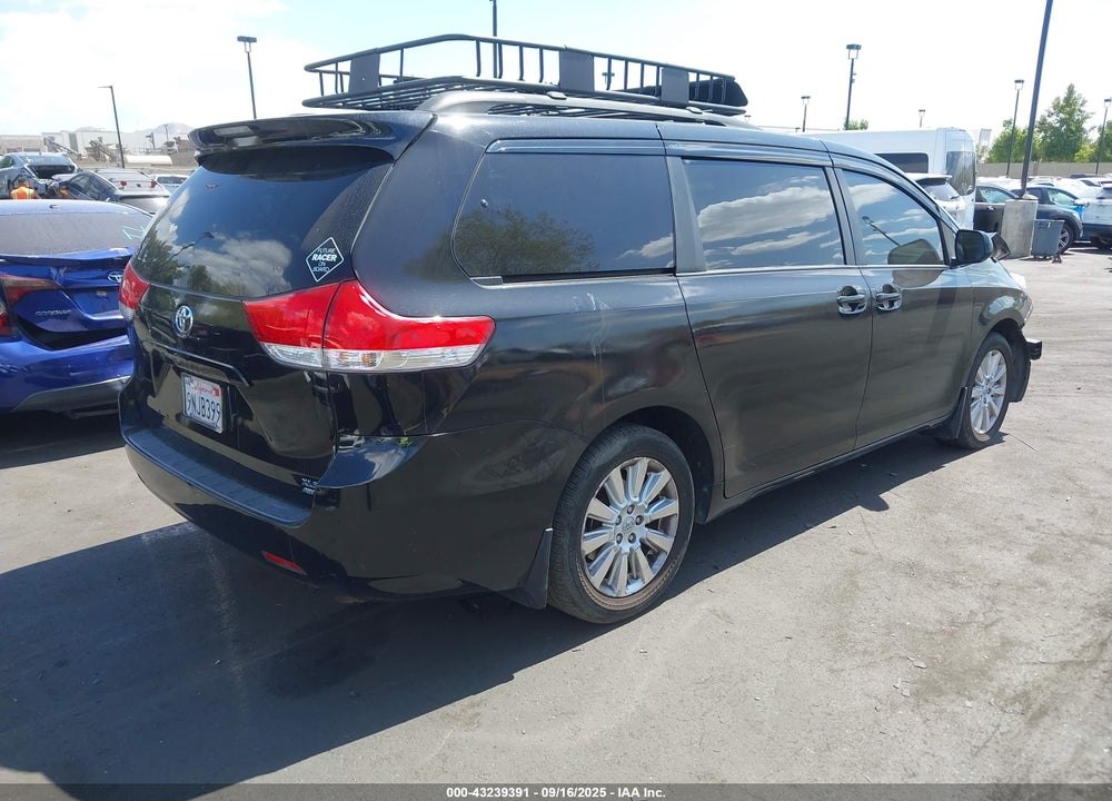 2012 TOYOTA SIENNA XLE 7 PASSENGER VIN: 5TDDK3DC3CS033996