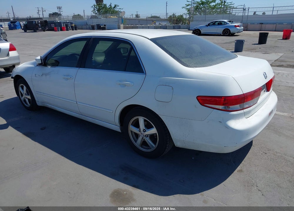 2004 HONDA ACCORD 2.4 EX VIN: JHMCM56684C033034