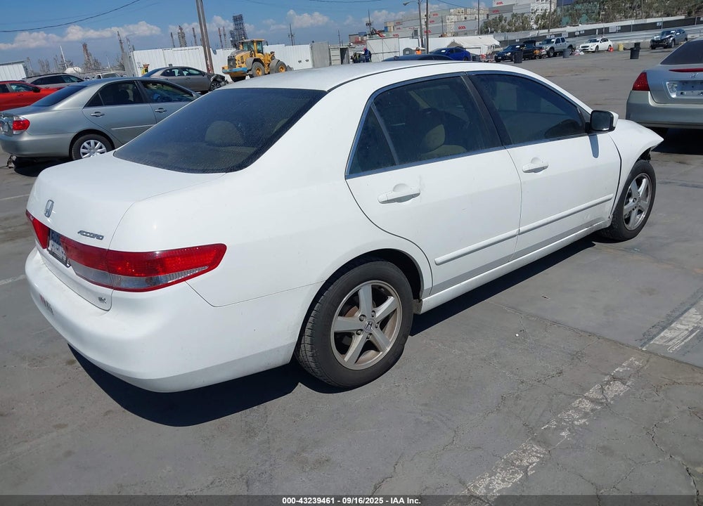 2004 HONDA ACCORD 2.4 EX VIN: JHMCM56684C033034