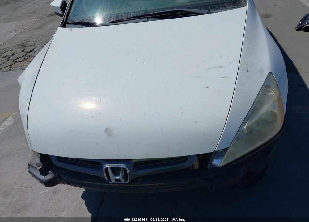 2004 HONDA ACCORD 2.4 EX VIN: JHMCM56684C033034