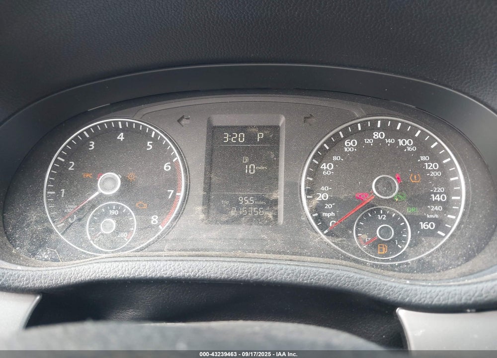 2013 VOLKSWAGEN PASSAT VIN: 1VWAP7A38DC132846