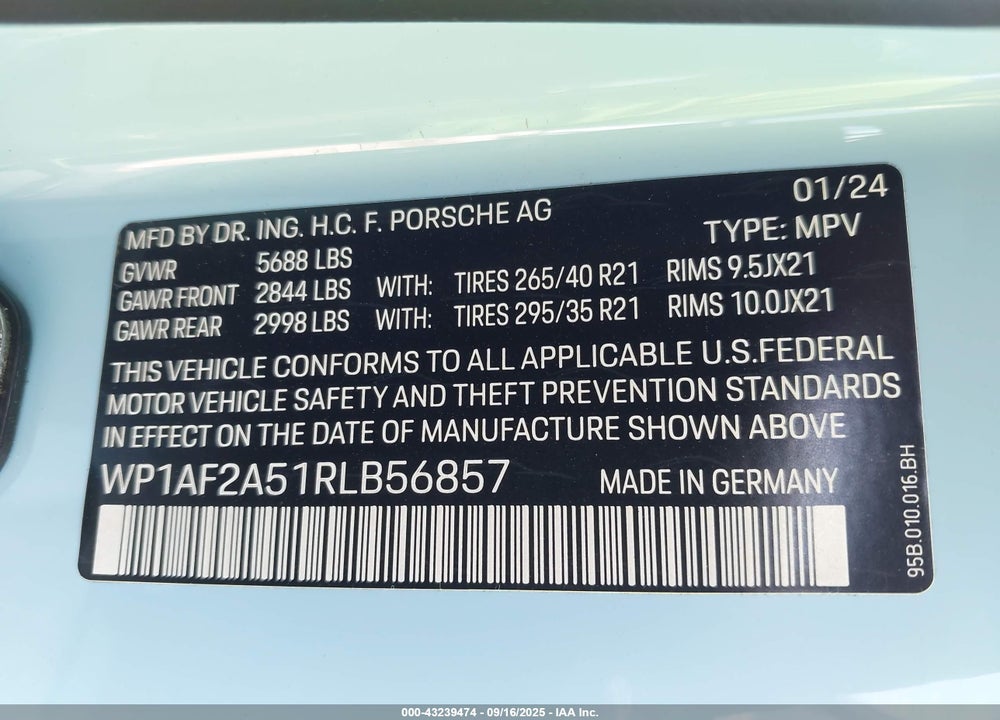 2024 PORSCHE MACAN GTS VIN: WP1AF2A51RLB56857