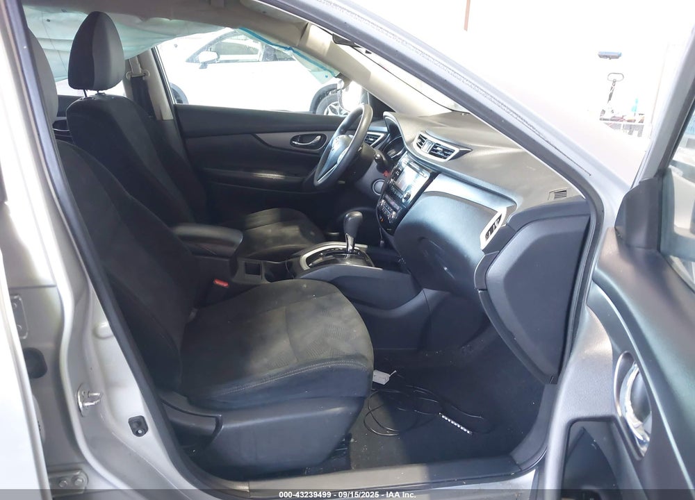 2016 NISSAN ROGUE VIN: 5N1AT2MN7GC887341