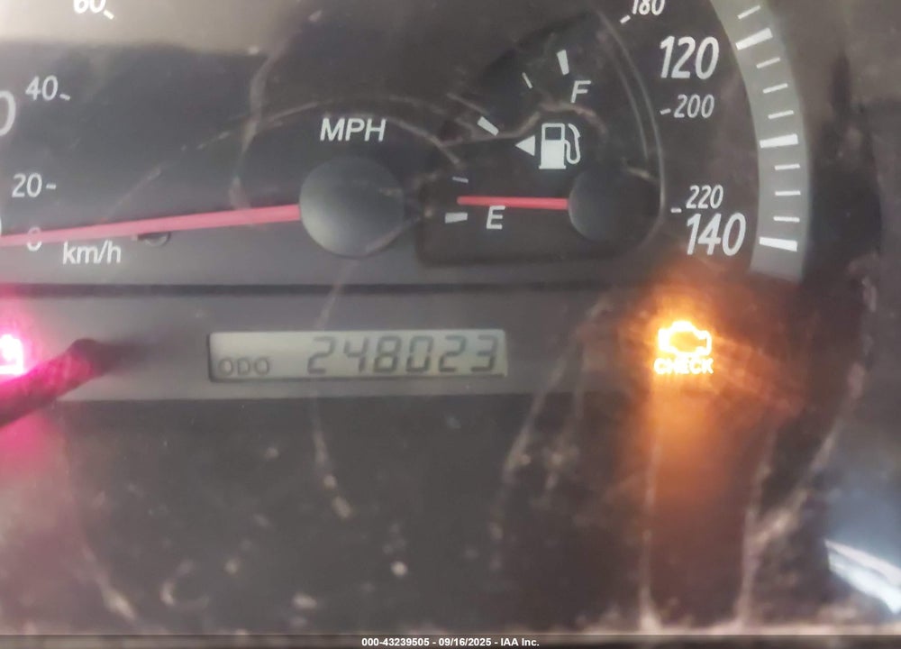 2002 TOYOTA CAMRY LE VIN: JTDBE32K820102885