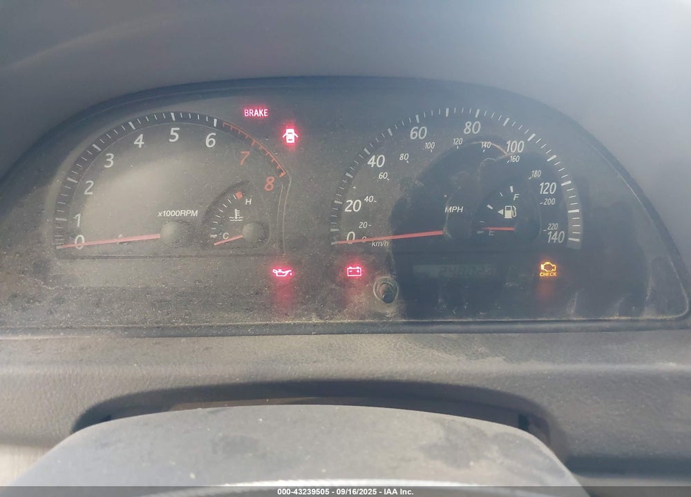 2002 TOYOTA CAMRY LE VIN: JTDBE32K820102885