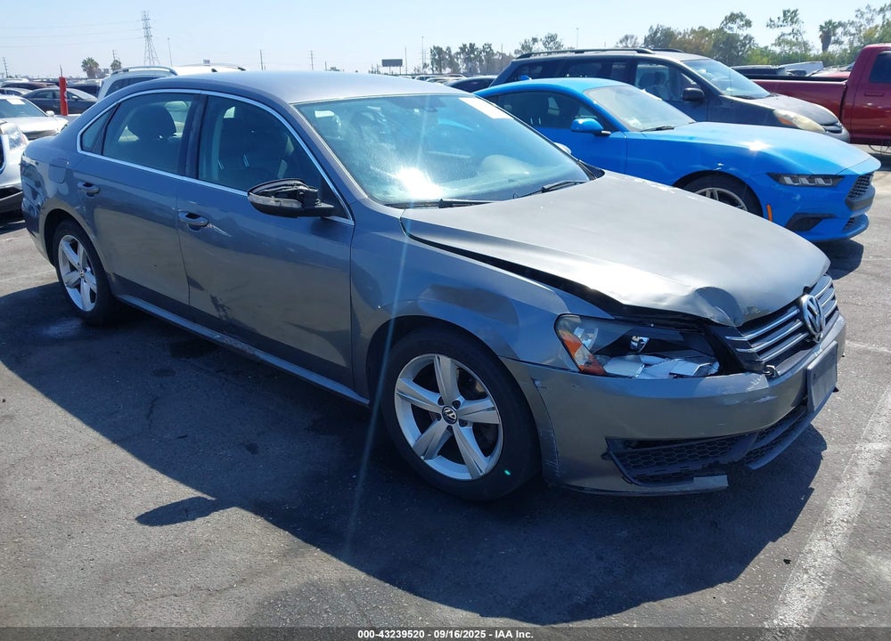 2012 VOLKSWAGEN PASSAT 2.5L SE VIN: 1VWBP7A30CC015393