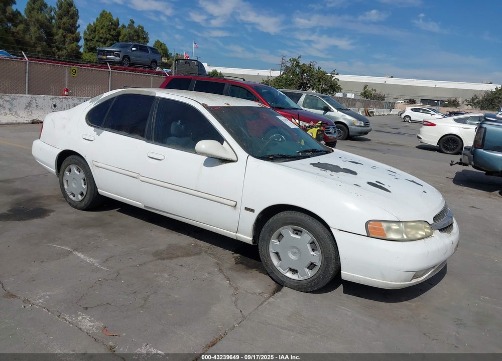 2001 NISSAN ALTIMA GXE VIN: 1N4DL01D01C148889