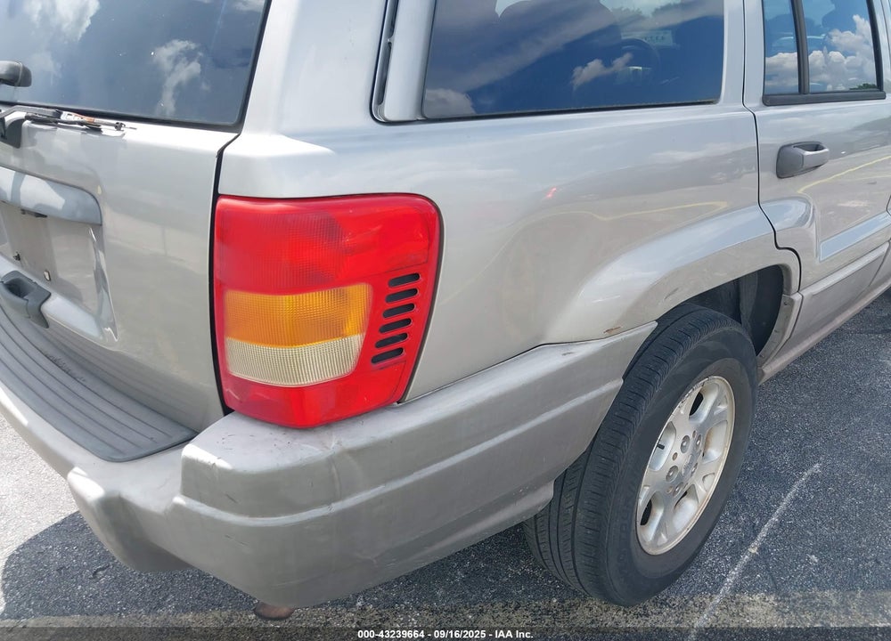 2000 JEEP GRAND CHEROKEE LAREDO VIN: 1J4G248S7YC301505