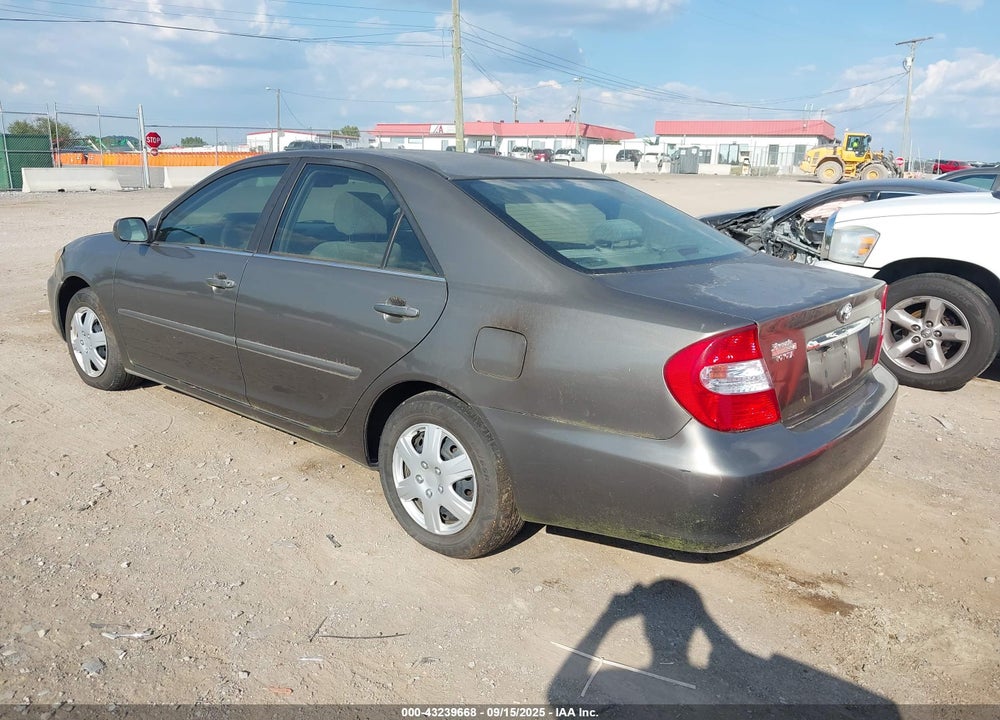 2004 TOYOTA CAMRY LE VIN: 4T1BE32K84U835347