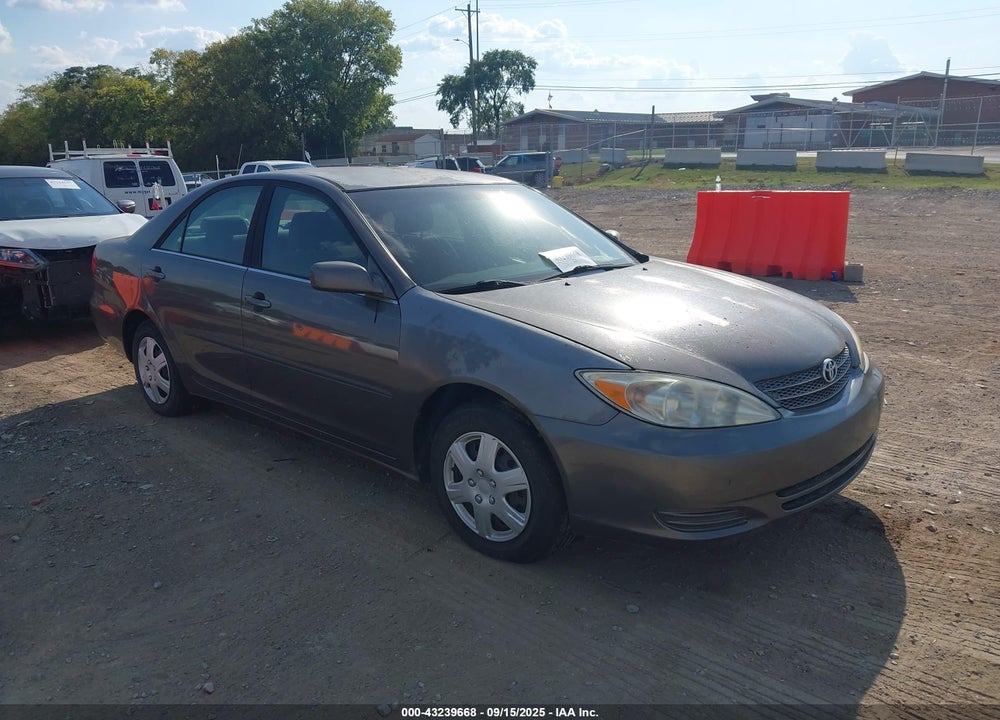 2004 TOYOTA CAMRY LE VIN: 4T1BE32K84U835347