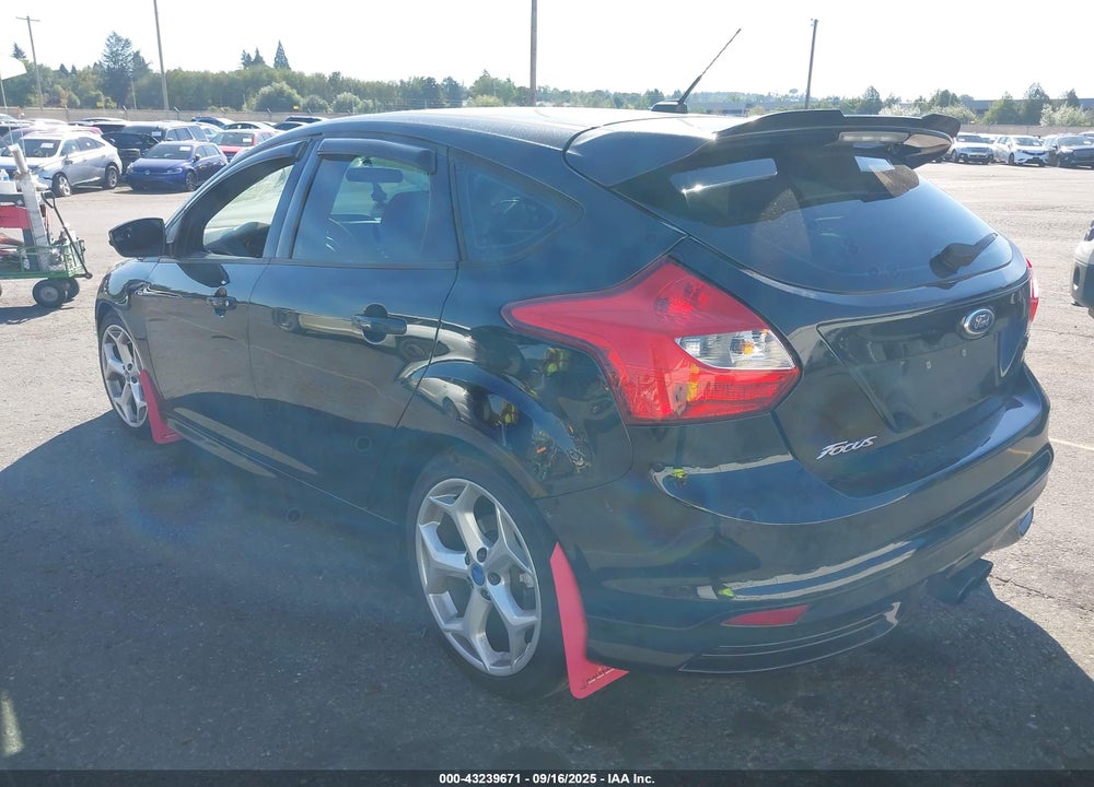 2013 FORD FOCUS ST VIN: 1FADP3L97DL359302
