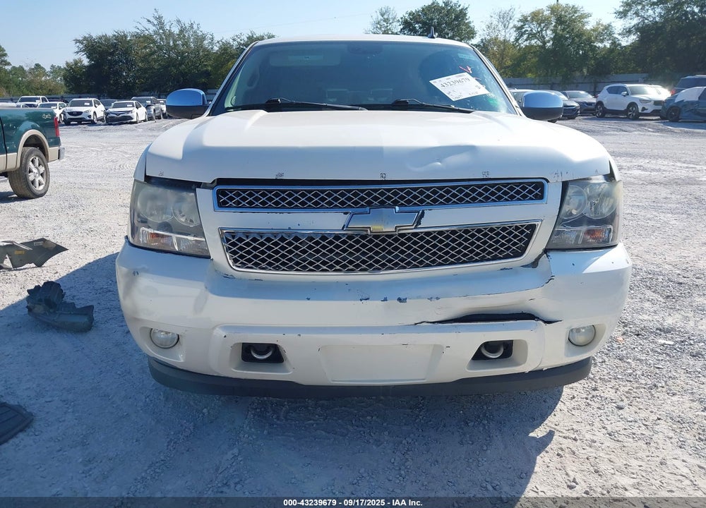 2008 CHEVROLET TAHOE LTZ VIN: 1GNFC13038R211436