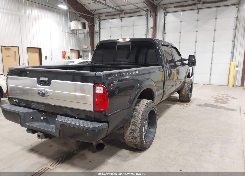 2013 FORD F-250 LARIAT VIN: 1FT7W2BT8DEB83933