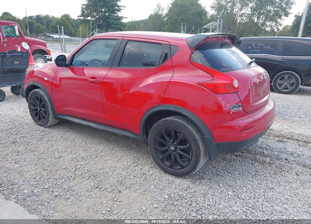 2014 NISSAN JUKE VIN: JN8AF5MR0ET353695