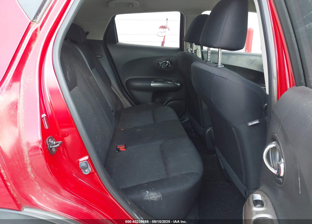 2014 NISSAN JUKE VIN: JN8AF5MR0ET353695