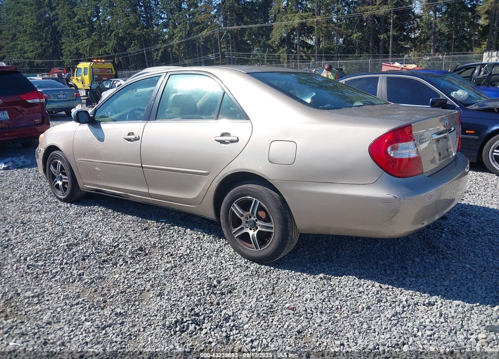 2002 TOYOTA CAMRY LE VIN: JTDBE32K920074420