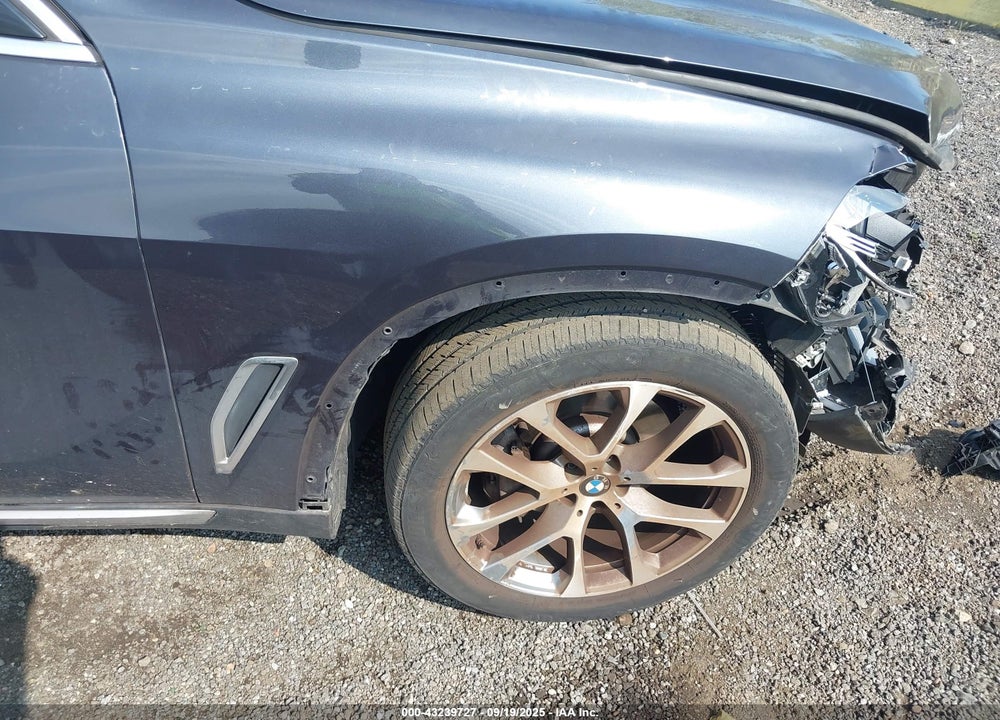 2022 BMW X5 VIN: 5UXCR6C03N9J28543