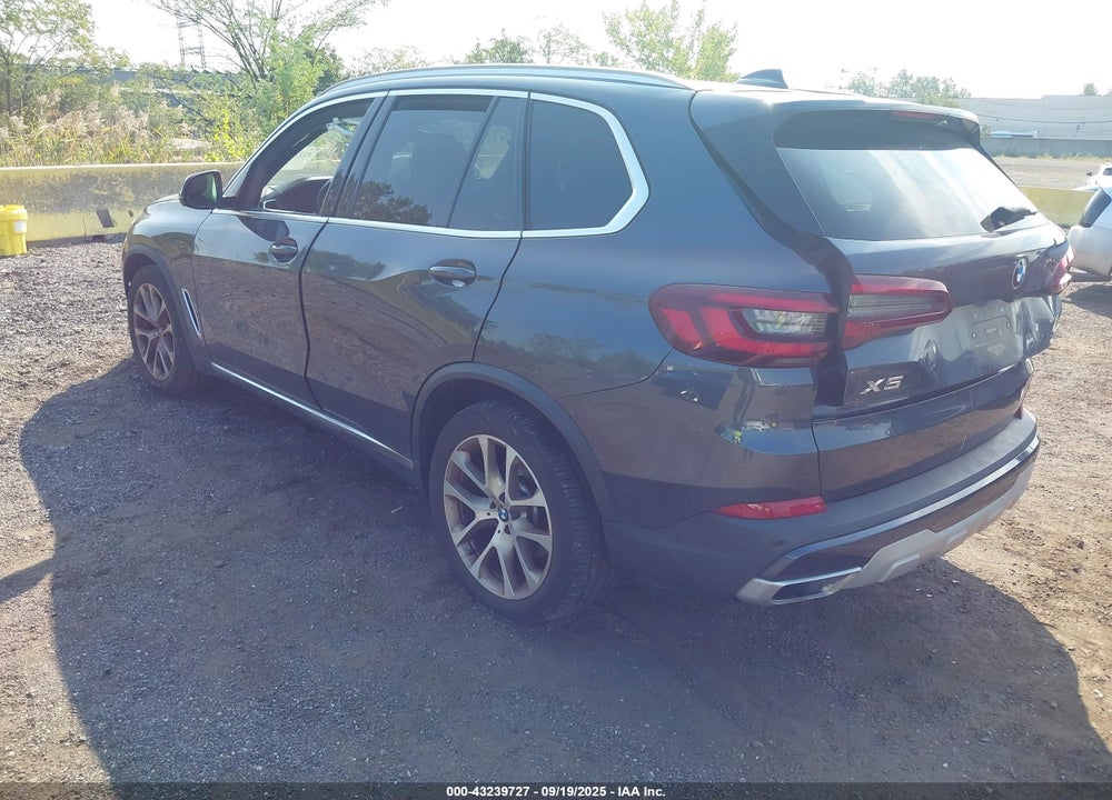 2022 BMW X5 VIN: 5UXCR6C03N9J28543