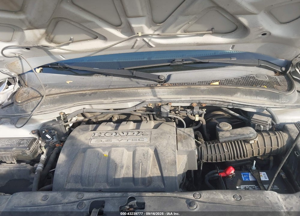2008 HONDA PILOT SE VIN: 5FNYF183X8B031646
