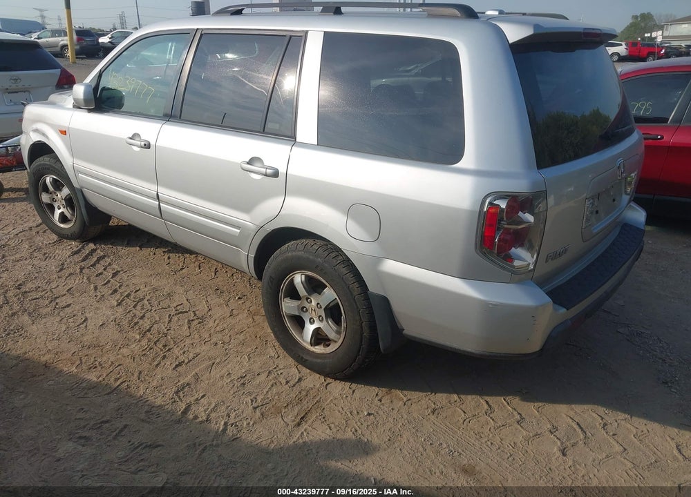 2008 HONDA PILOT SE VIN: 5FNYF183X8B031646