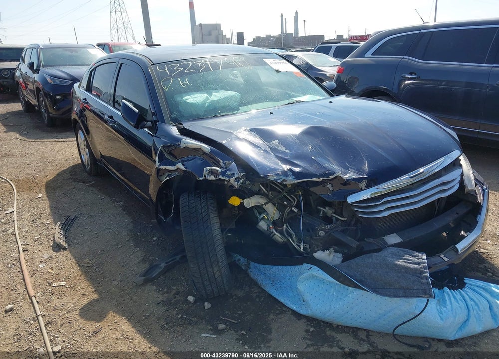 2013 CHRYSLER 200 LX VIN: 1C3CCBAB3DN733950