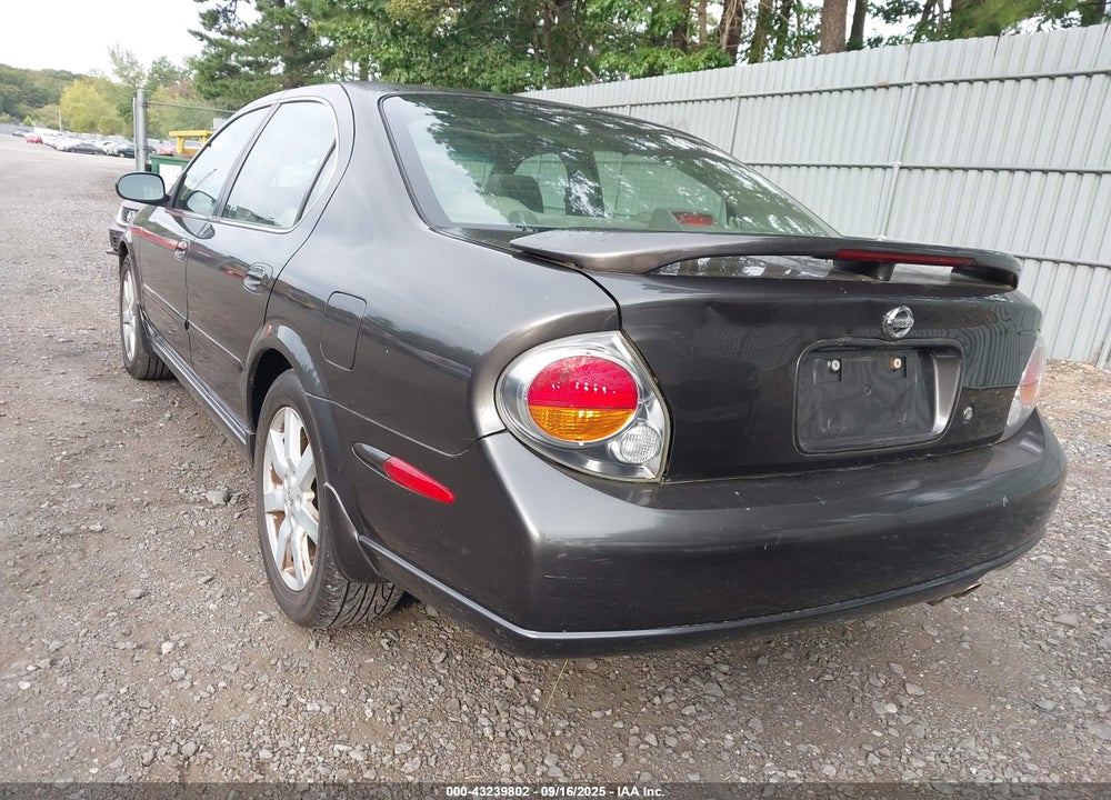 2003 NISSAN MAXIMA GLE VIN: JN1DA31AX3T400290