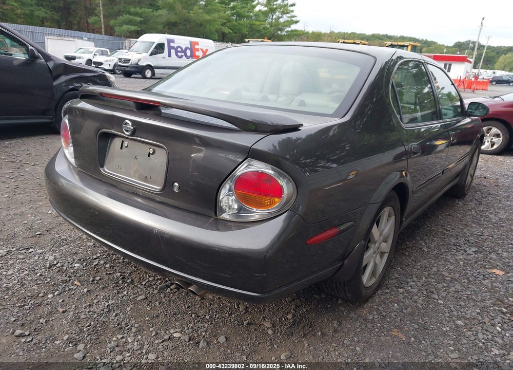2003 NISSAN MAXIMA GLE VIN: JN1DA31AX3T400290