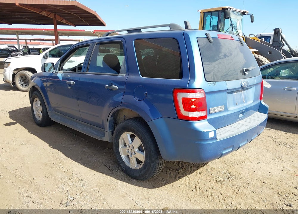 2010 FORD ESCAPE XLT VIN: 1FMCU9D70AKA45924